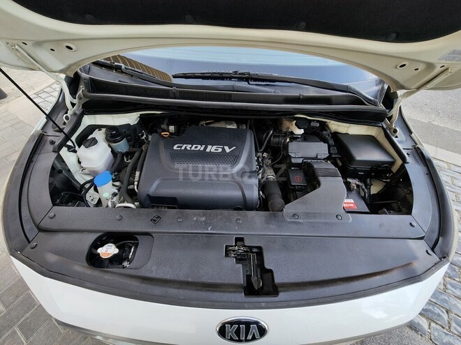 Kia Carnival 2016, 240,000 km - 2.2 l - Bakı