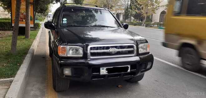Nissan Pathfinder 1999, 316,000 km - 3.3 l - Yevlax