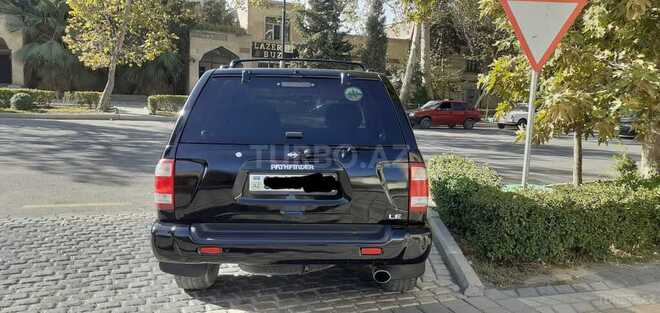 Nissan Pathfinder 1999, 316,000 km - 3.3 l - Yevlax