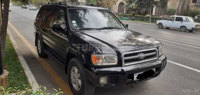 Nissan Pathfinder 1999, 316,000 km - 3.3 l - Yevlax