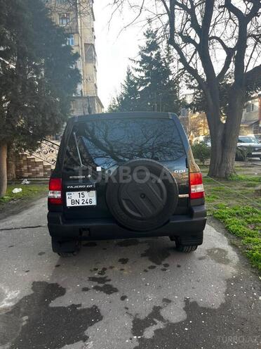 Mitsubishi Pajero io 2000, 256,000 km - 2.0 l - Bakı