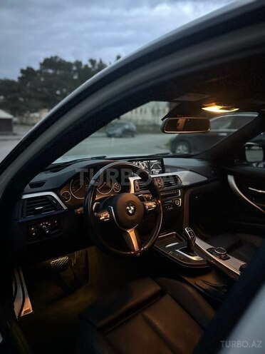 BMW 320-8
