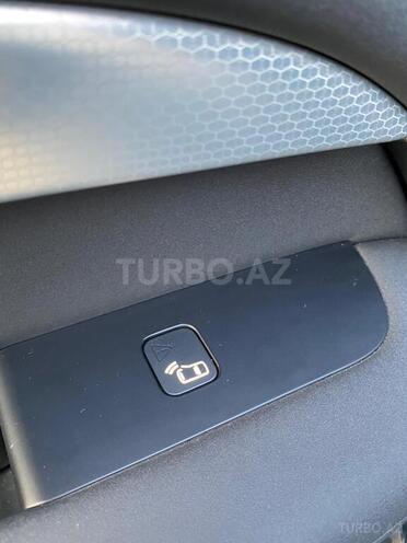 Land Rover Discovery 2019, 115,000 km - 3.0 л - Bakı
