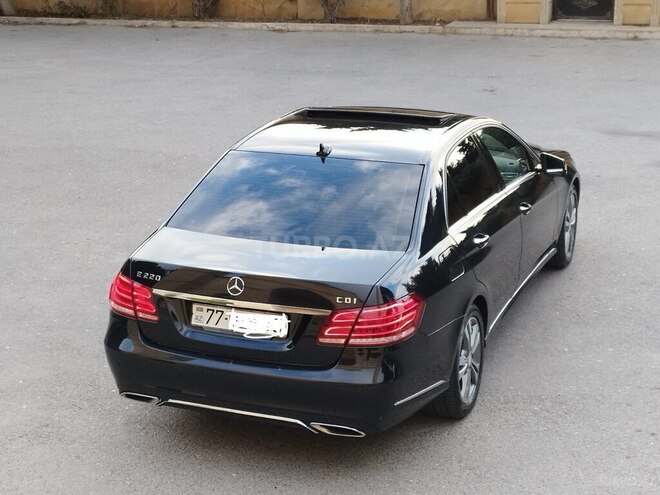 Mercedes E 220 d 2014, 214,000 km - 2.2 л - Bakı