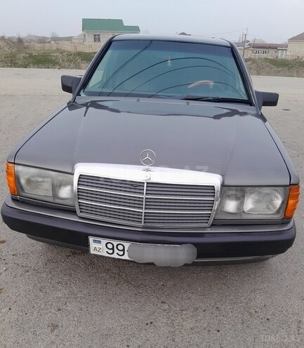 Mercedes 190 1991, 350,000 km - 2.0 l - Siyəzən
