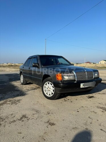 Mercedes 190 1991, 350,000 km - 2.0 l - Siyəzən