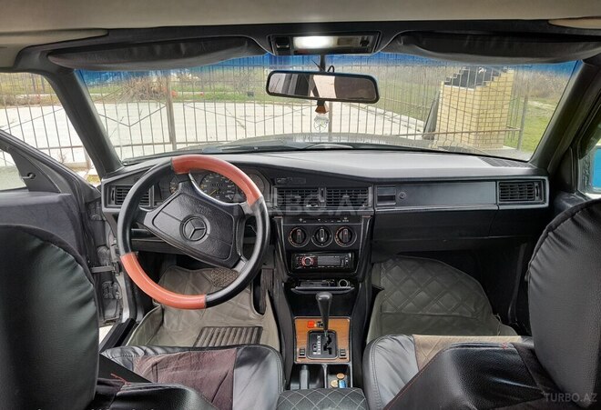 Mercedes 190 1991, 350,000 km - 2.0 l - Siyəzən