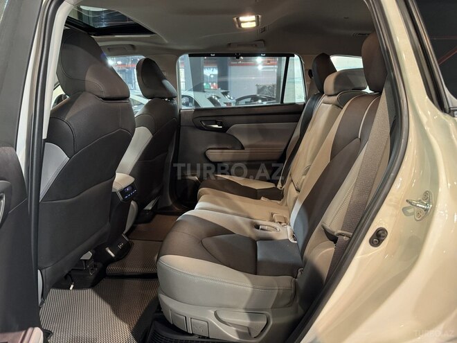 Toyota Highlander 2022, 60,200 km - 2.5 l - Bakı