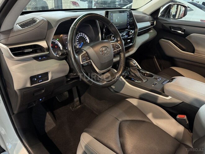 Toyota Highlander 2022, 60,200 km - 2.5 l - Bakı