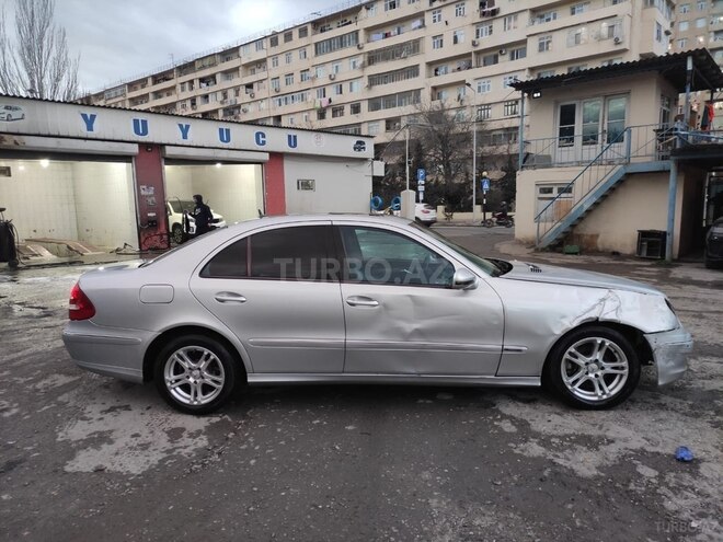 Mercedes E 200 2006, 226,432 km - 2.0 л - Bakı