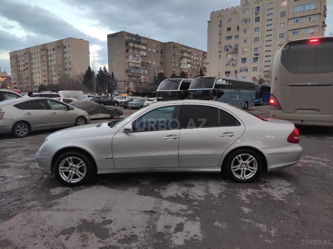 Mercedes E 200 2006, 226,432 km - 2.0 л - Bakı
