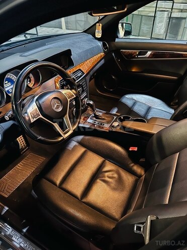 Mercedes C 250 2013, 311,000 km - 1.8 л - Bakı