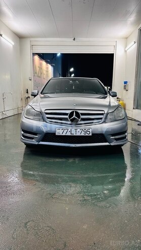 Mercedes C 250 2013, 311,000 km - 1.8 л - Bakı