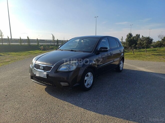 Kia Rio 2009, 400,000 km - 1.5 l - Bakı