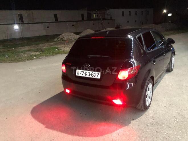 Kia Ceed 2008, 280,000 km - 1.6 l - Xaçmaz