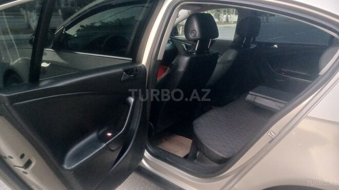 Volkswagen Passat 2007, 253,245 km - 2.0 l - Bakı