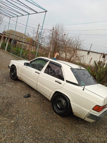 Mercedes 190 1992, 190,000 km - 1.8 л - Cəlilabad