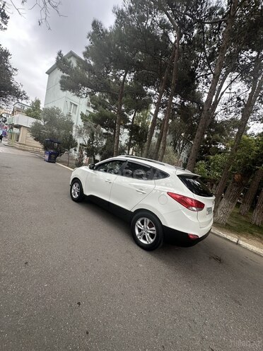 Hyundai Tucson 2010, 214,000 km - 2.0 l - Bakı