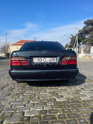 Mercedes E 220 d 2001, 400,000 km - 2.2 l - Bakı