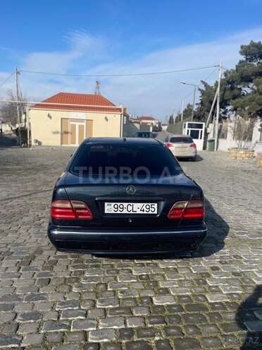 Mercedes E 220 d 2001, 400,000 km - 2.2 l - Bakı