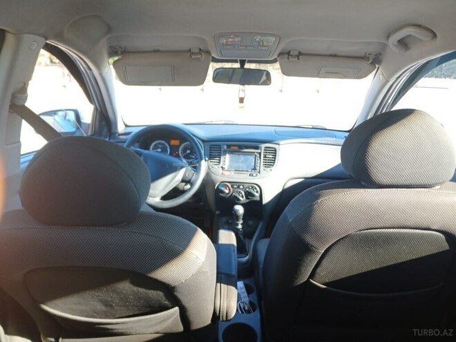 Kia Rio 2006, 300,000 km - 1.5 l - Gəncə