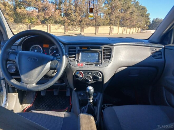 Kia Rio 2006, 300,000 km - 1.5 l - Gəncə