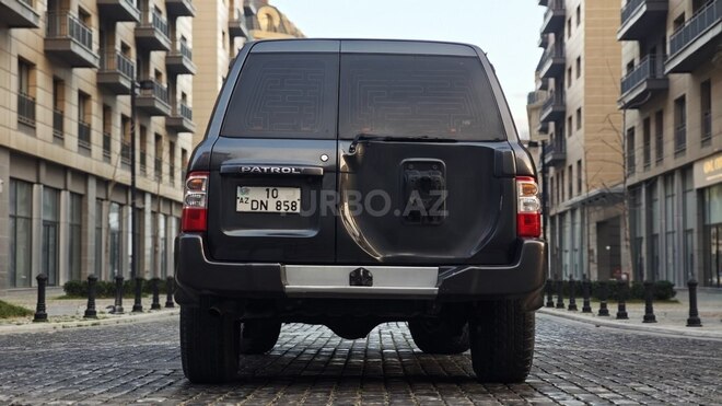 Nissan Patrol 2003, 450,000 km - 3.0 l - Bakı