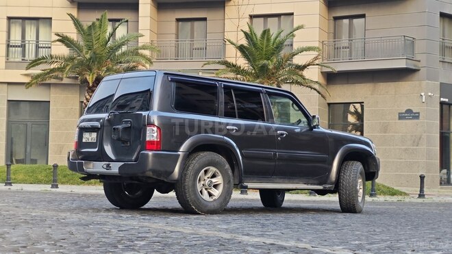 Nissan Patrol 2003, 450,000 km - 3.0 l - Bakı