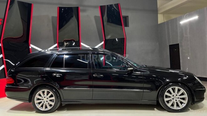 Mercedes E 220 d-8