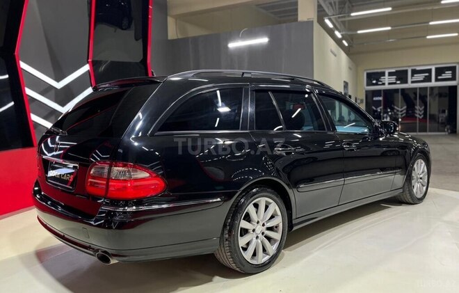 Mercedes E 220 d-10