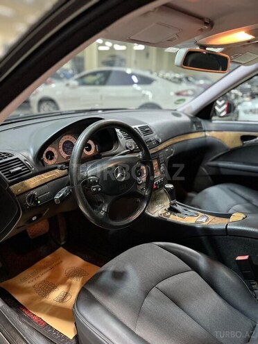 Mercedes E 220 d-13