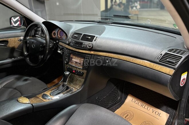 Mercedes E 220 d-14