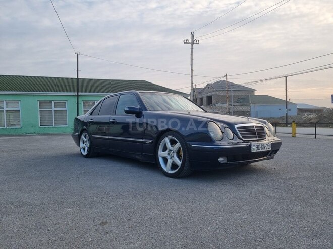Mercedes E 220 d 1999, 445,000 km - 2.2 л - Bakı