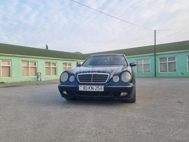 Mercedes E 220 d 1999, 445,000 km - 2.2 л - Bakı