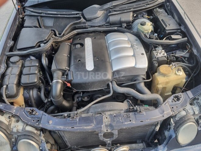 Mercedes E 220 d 1999, 445,000 km - 2.2 л - Bakı