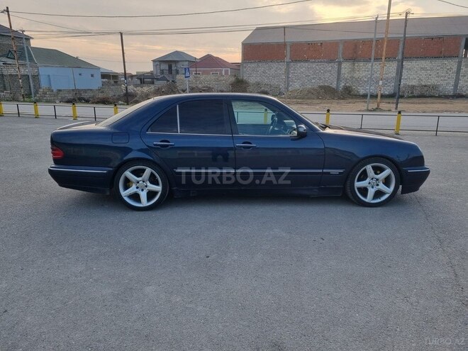 Mercedes E 220 d 1999, 445,000 km - 2.2 л - Bakı
