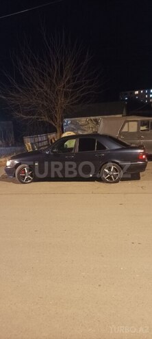 Mercedes C 180 1999, 420,000 km - 1.8 л - Qəbələ