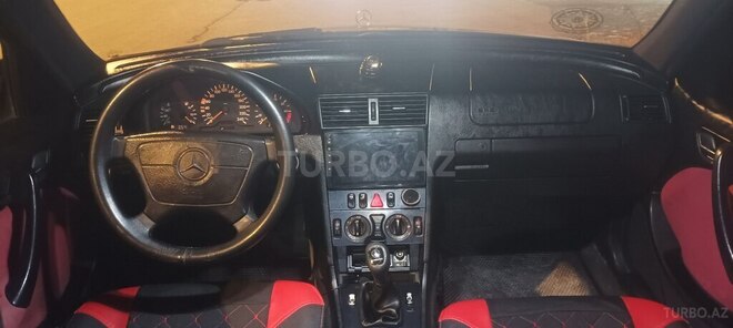 Mercedes C 180 1999, 420,000 km - 1.8 л - Qəbələ