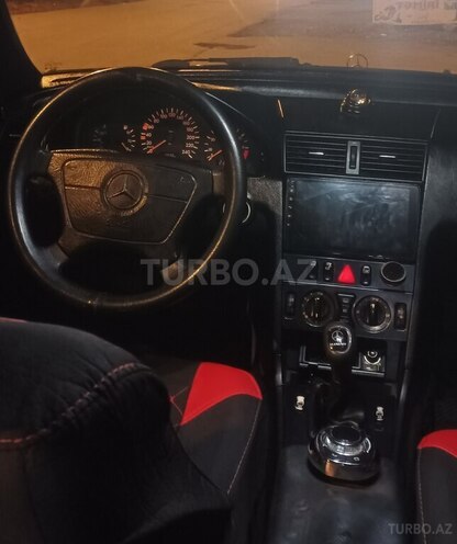 Mercedes C 180 1999, 420,000 km - 1.8 л - Qəbələ