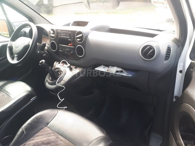 Peugeot Partner-9