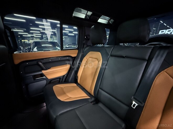 Land Rover Defender 2023, 15,000 km - 3.0 l - Bakı