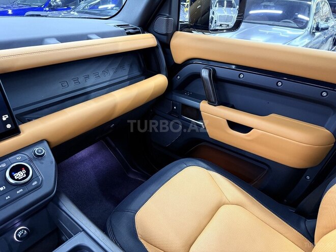 Land Rover Defender 2023, 15,000 km - 3.0 l - Bakı
