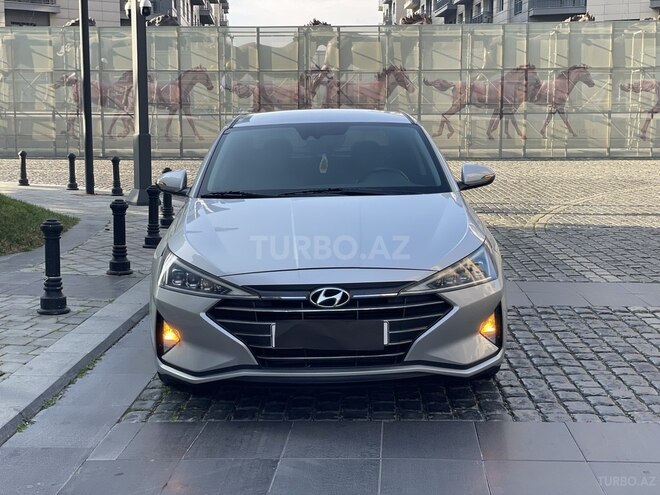 Hyundai Elantra 2019, 136,794 km - 2.0 л - Bakı