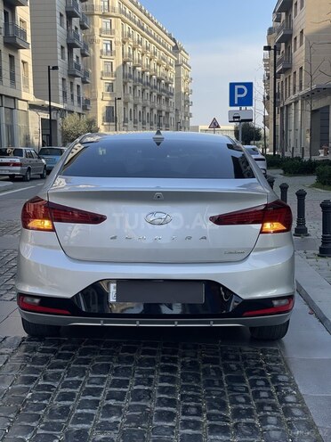Hyundai Elantra 2019, 136,794 km - 2.0 л - Bakı