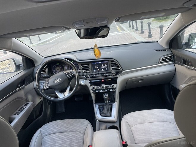 Hyundai Elantra 2019, 136,794 km - 2.0 л - Bakı