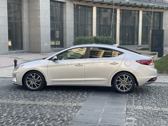 Hyundai Elantra 2019, 136,794 km - 2.0 л - Bakı