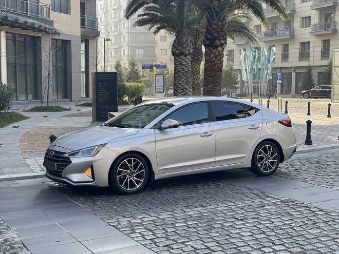 Hyundai Elantra 2019, 136,794 km - 2.0 л - Bakı