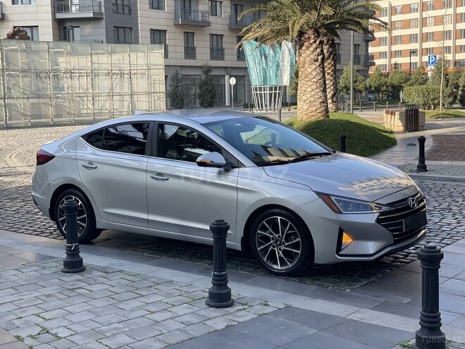 Hyundai Elantra 2019, 136,794 km - 2.0 л - Bakı
