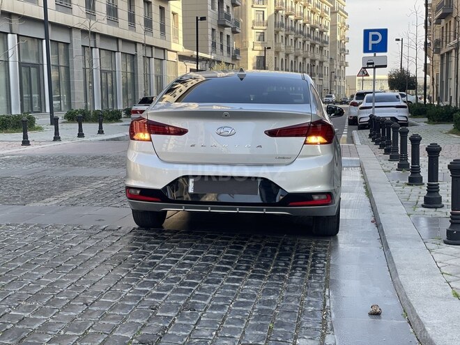 Hyundai Elantra 2019, 136,794 km - 2.0 л - Bakı