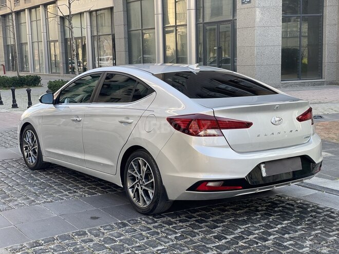 Hyundai Elantra 2019, 136,794 km - 2.0 л - Bakı